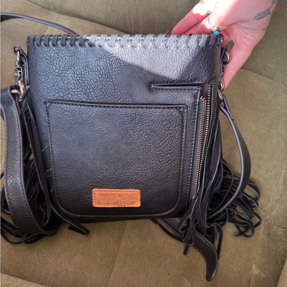 Trinity Ranch purse bundle - Picture 3 of 8